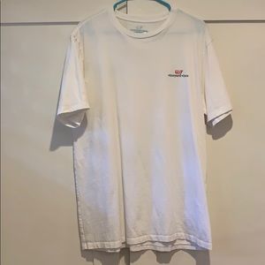 Vineyard Vines T-shirt